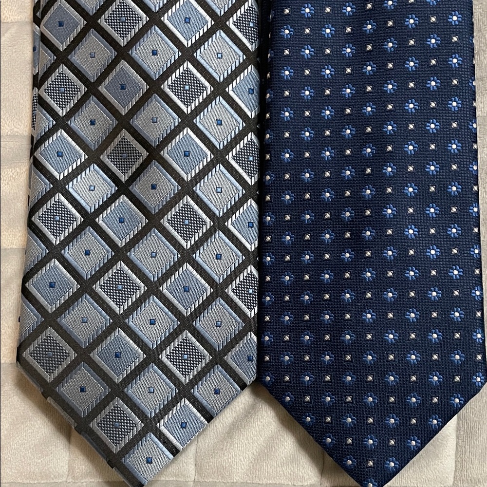 Van Heusen and Geoffrey Beene Blue, Gray Geometric Tie & Navy flower Tie Set